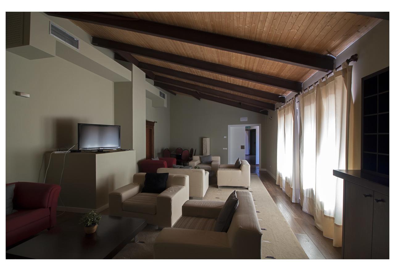 Posada La Casona De Valbuena Valbuena De Duero Εξωτερικό φωτογραφία
