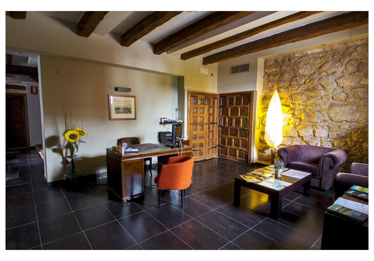 Posada La Casona De Valbuena Valbuena De Duero Εξωτερικό φωτογραφία